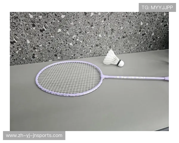 羽毛球教练必备